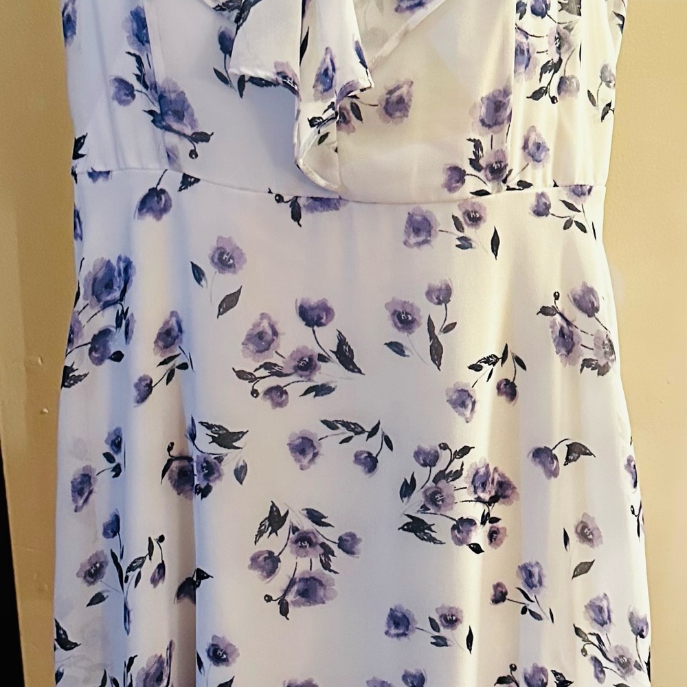 Floral White and Purple Women's Top